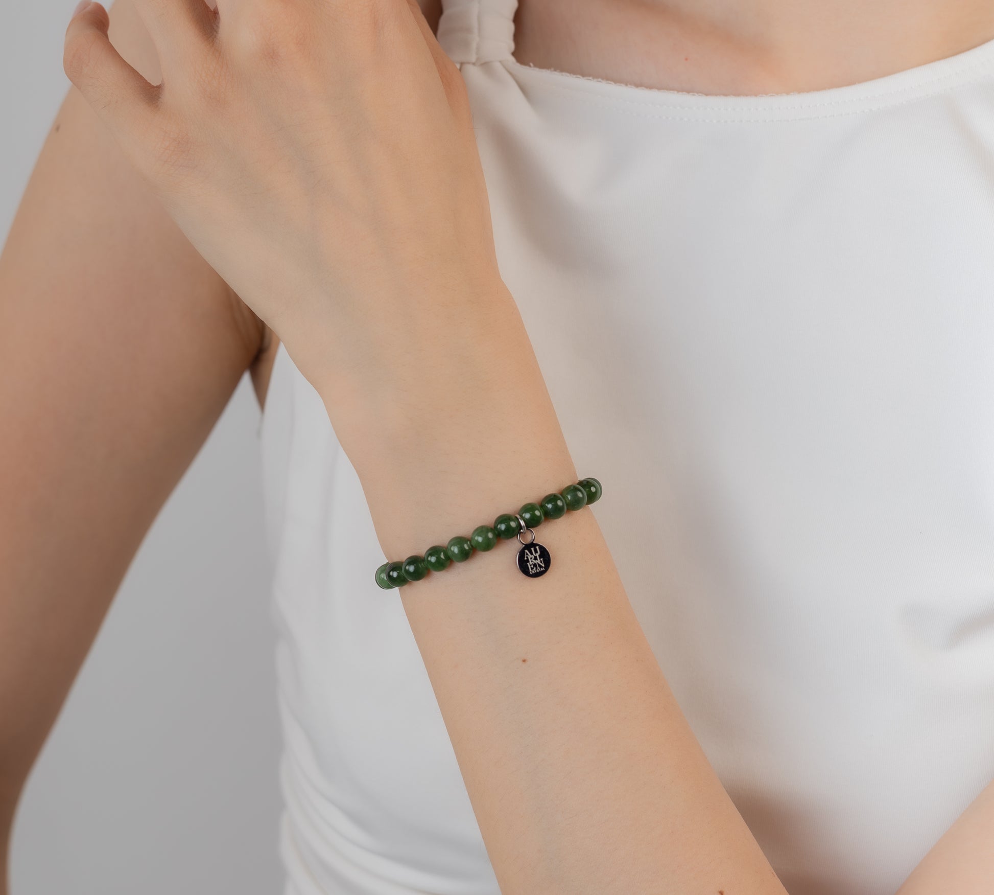 Himalayan Meditation · Green Jade 6mm