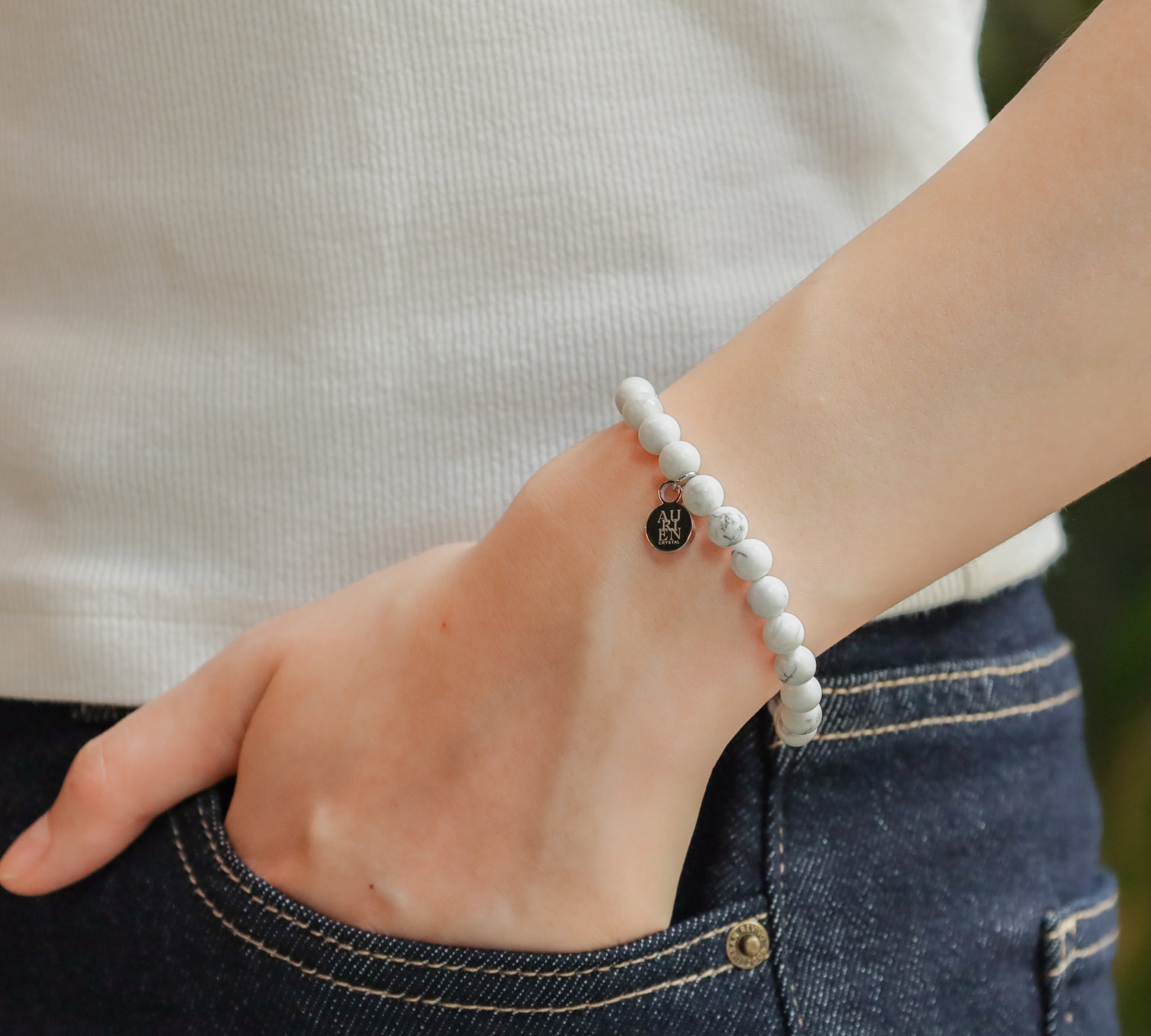 Himalayan Meditation · Howlite 6mm