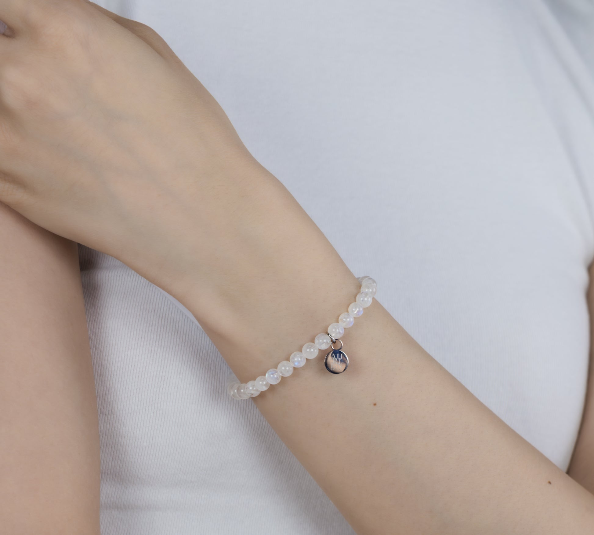 Himalayan Meditation · Moonstone 6mm