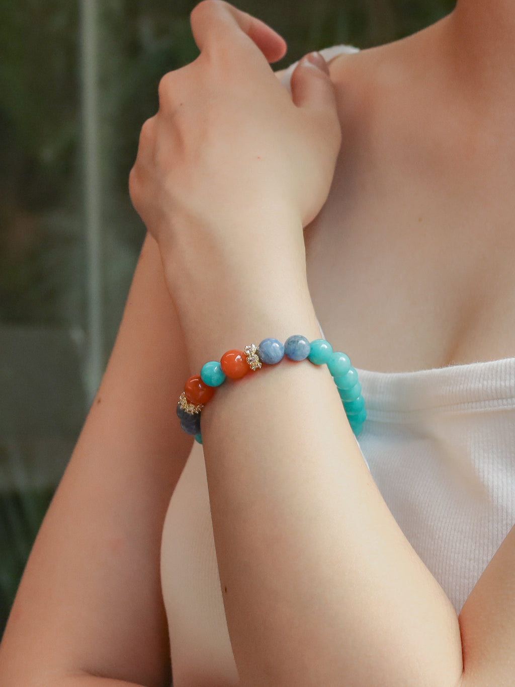 Wise Flow – Wisdom & Alignment Crystal Bracelet with Amazonite & Kyanite & Red Agate