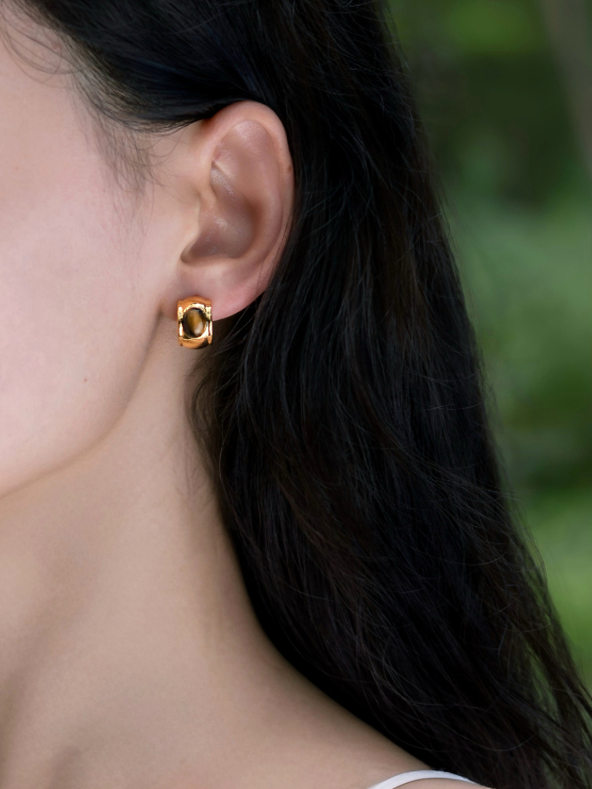 Tiger’s Eye Glow Stud Earrings